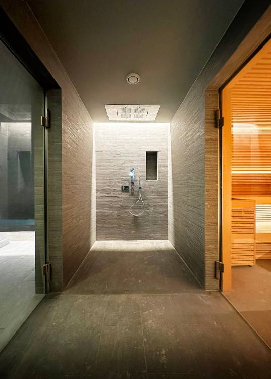 Design d'une salle de bain par DJAA Architectes