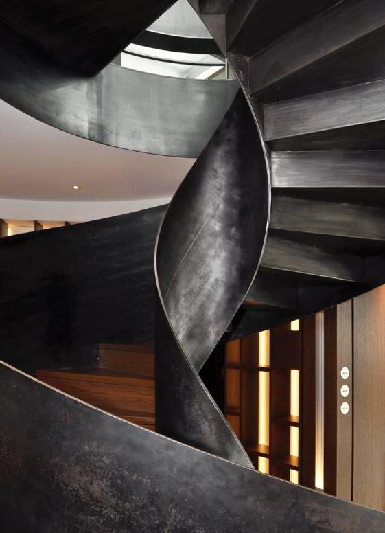 Escalier bâtisse par DJAA Architectes