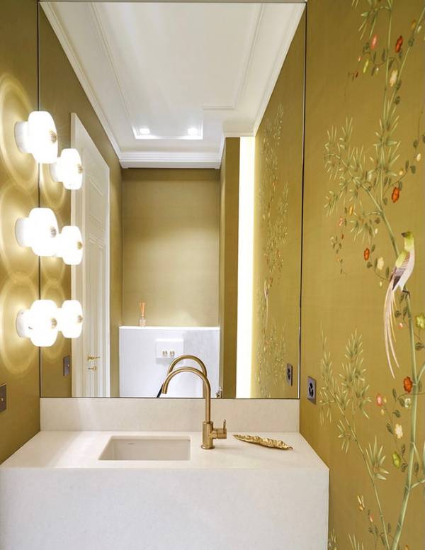 Design de toilettes dorées par DJAA Architectes